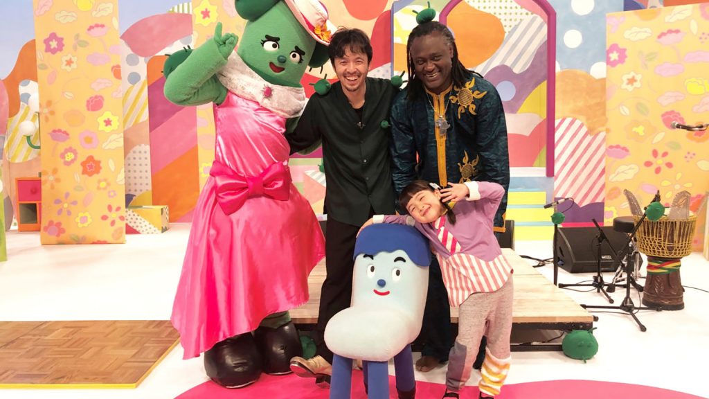 NHK Eテレ「みいつけた」熊谷和徳（タップダンサー）とラティール（パーカッション奏者）が出演 2020年